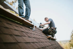 Find Local Roofers & Roofing Contractors in Panther Creek, IL